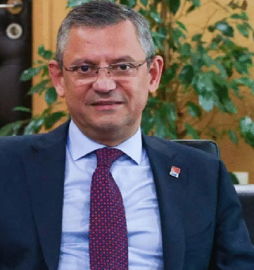 özgür özelin hayatı